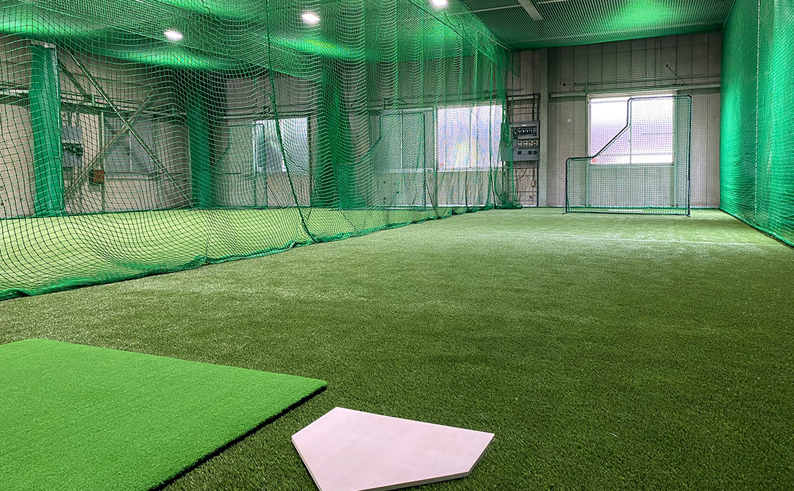 大阪・豊中の野球練習ができる室内練習場 BASEBALL TIME & BT STADIUM 大阪・豊中の野球練習ができる室内練習場 BASEBALL TIME & BT STADIUM